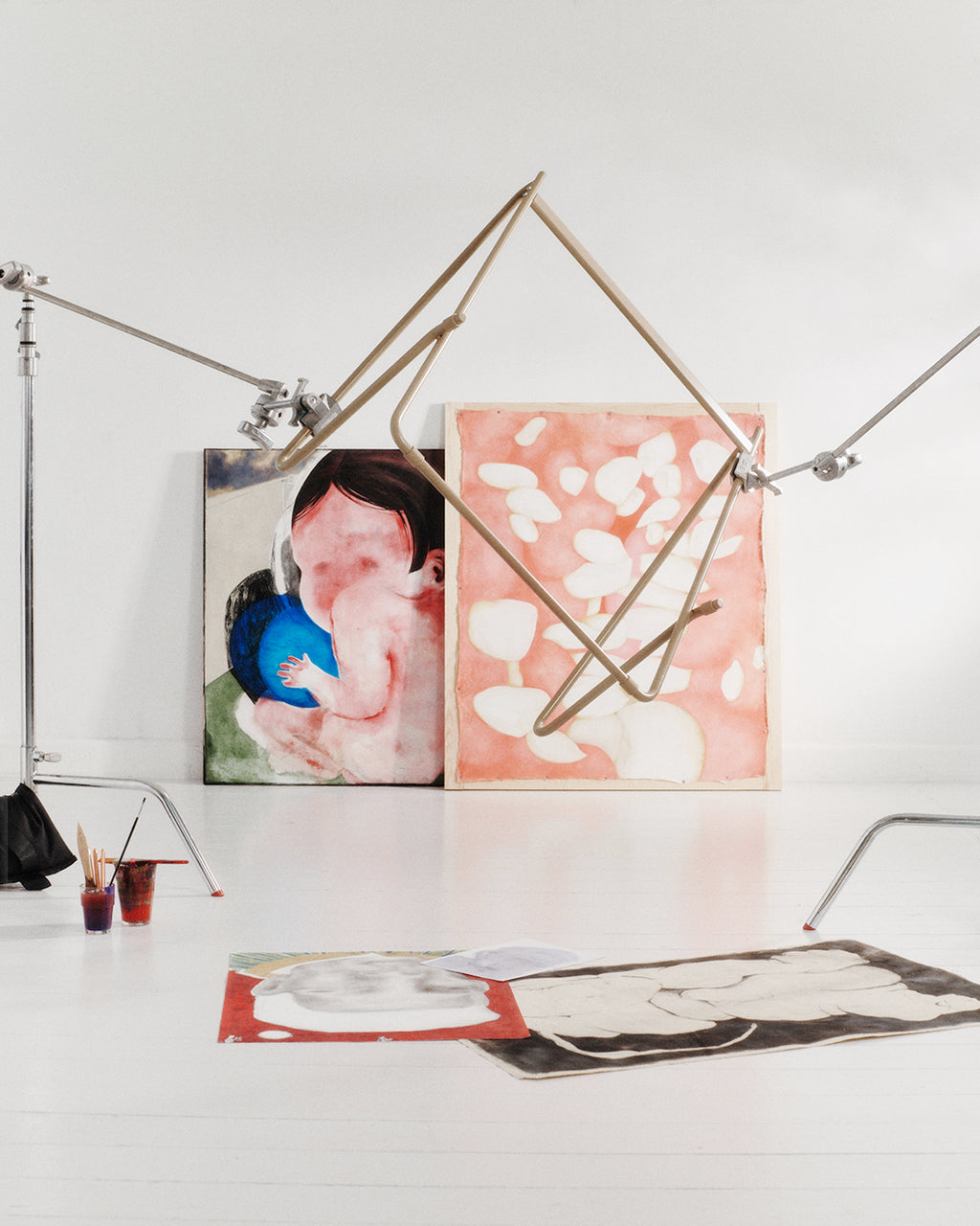 Pedestal Bloom Stands Low 027 Sandstorm