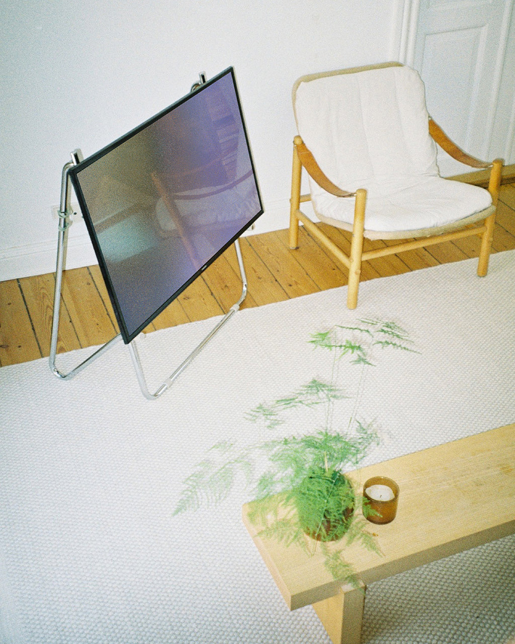 Pedestal Bloom Stands Low 020 Chrome