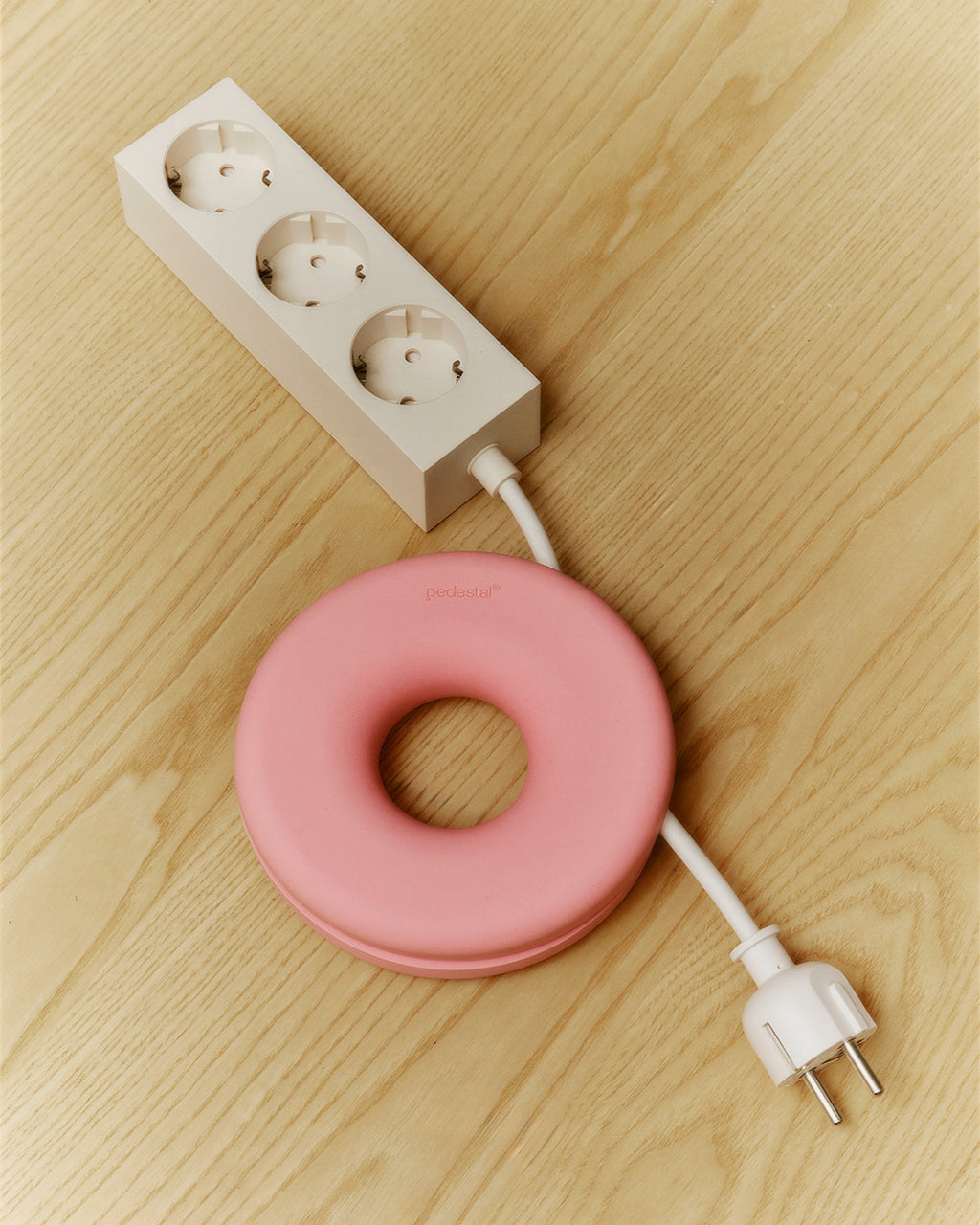 Pedestal Cable Bagel Cable Managers 015 Bubble Gum