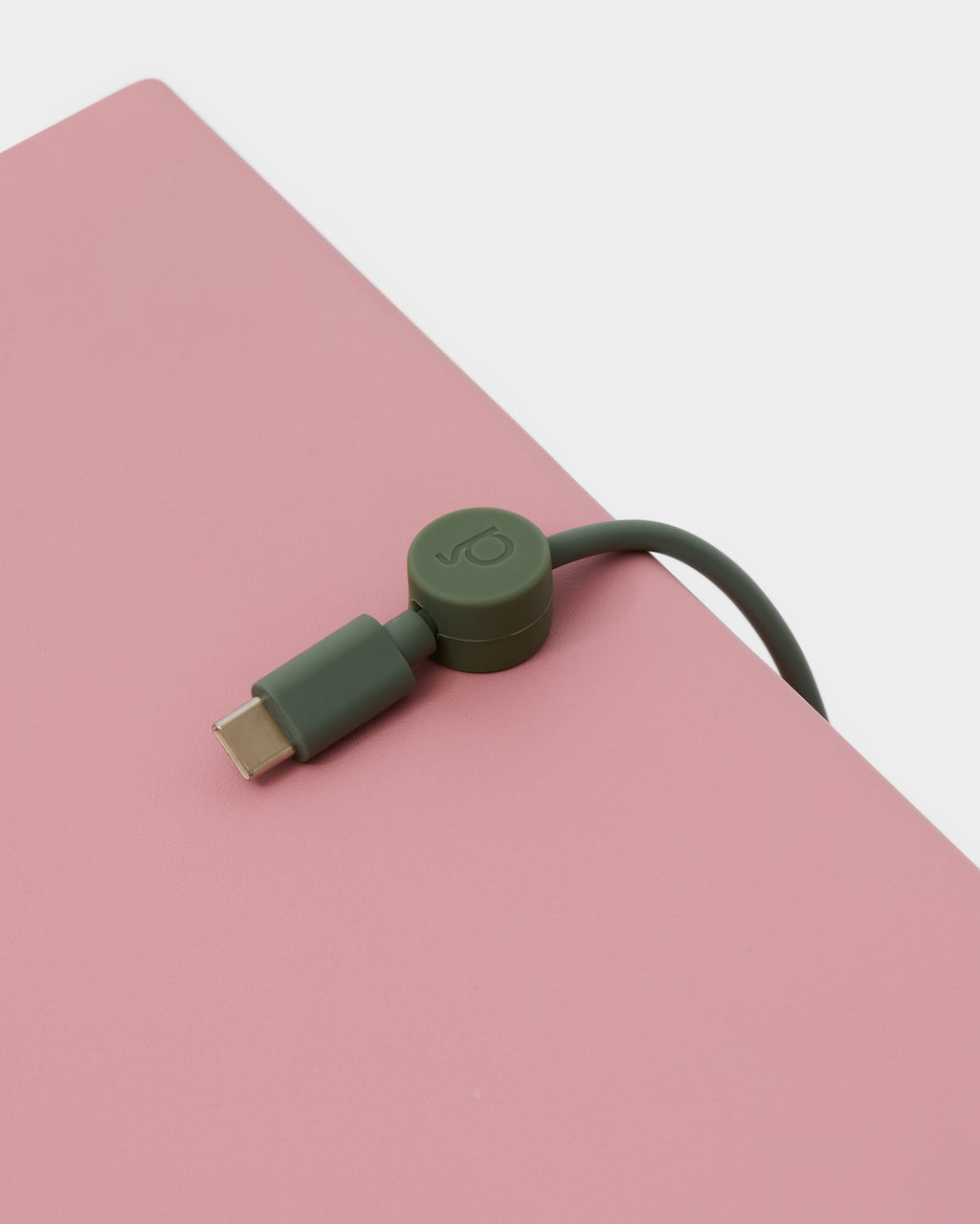 Pedestal Cable Clips Cable Managers 019 Mossy Green