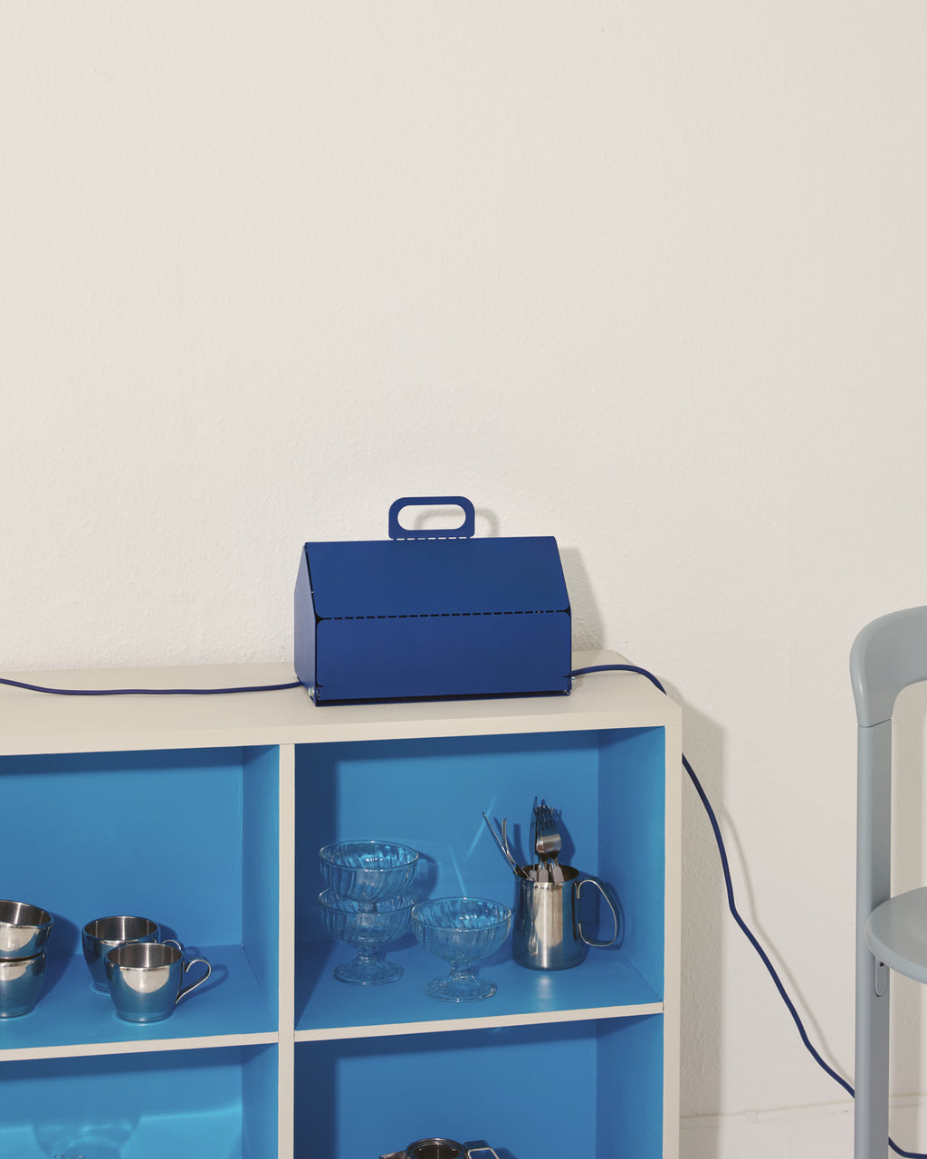 Pedestal Cable House Power Accessories 006 Ultra Marine