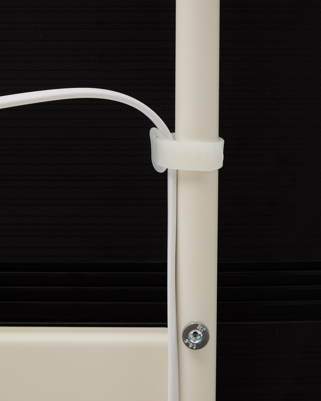 Pedestal Cable Tie Cable Managers 025 Ghost