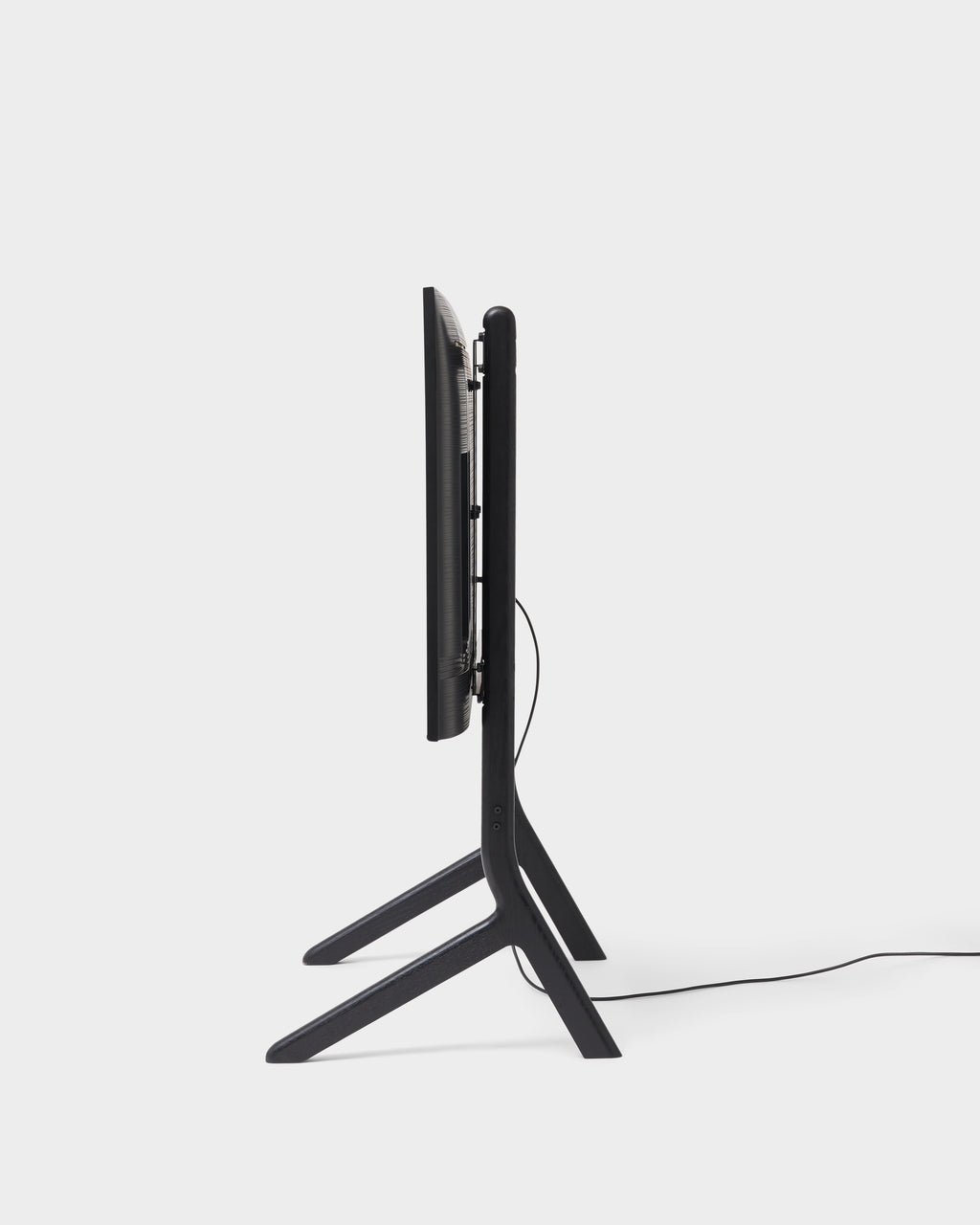 Pedestal Hopper TV Stands 011 Black Oak