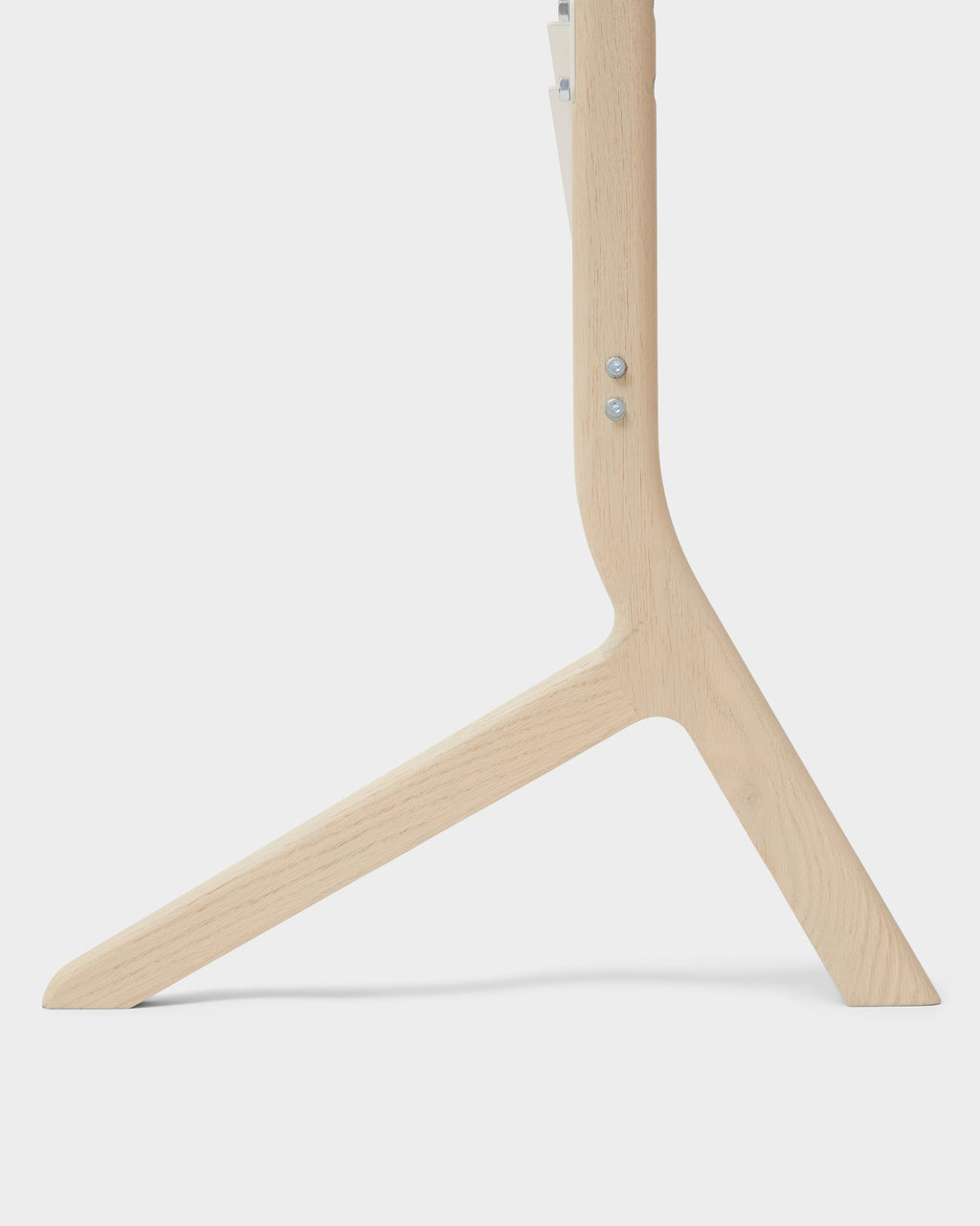 Pedestal Hopper TV Stands 012 Light Oak