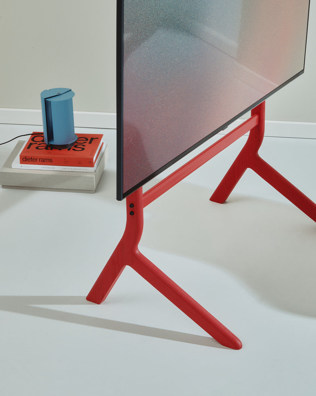 Pedestal Hopper TV Stands 014 Blood Orange