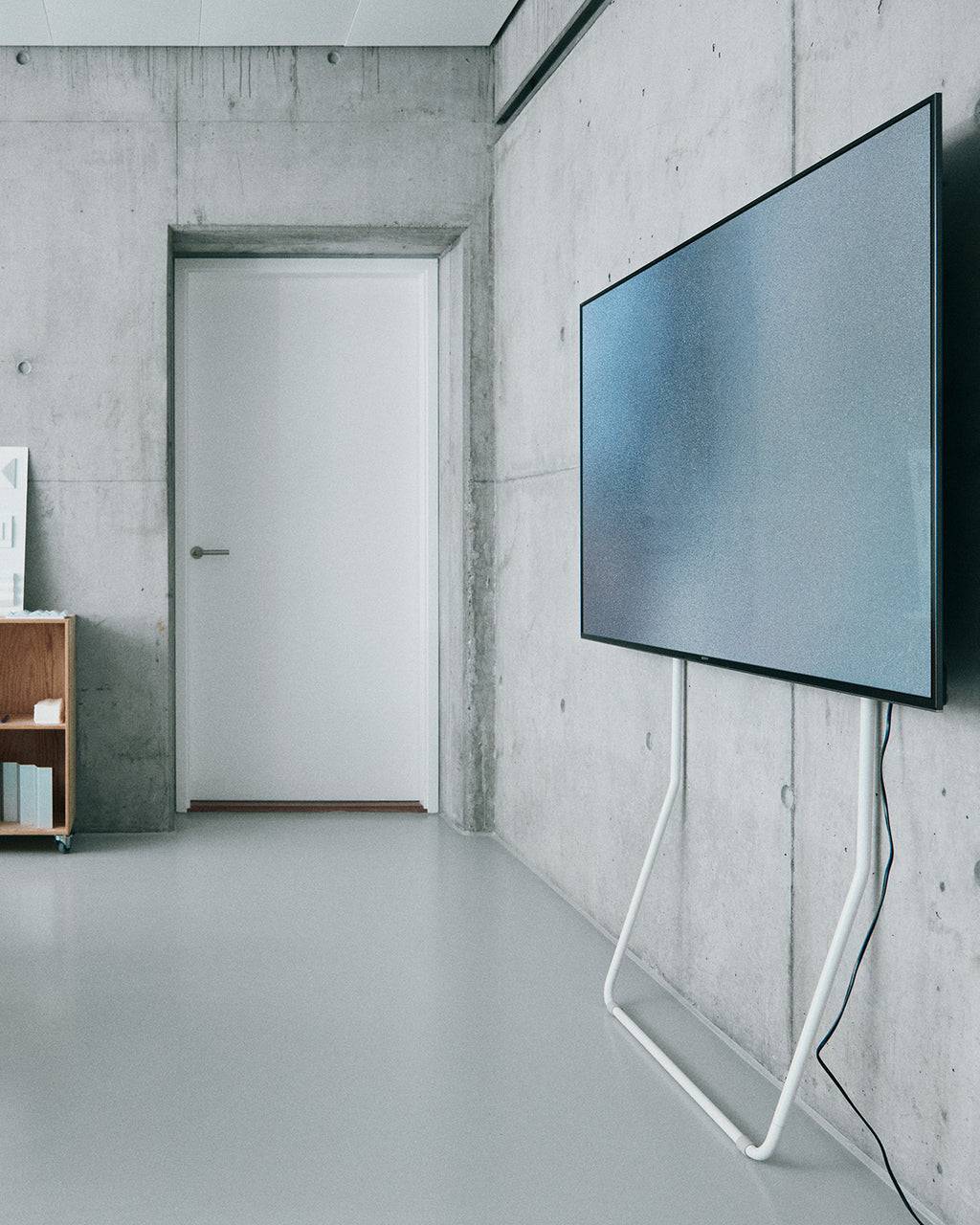 Pedestal Lean PRO TV Stands 007 Pearl