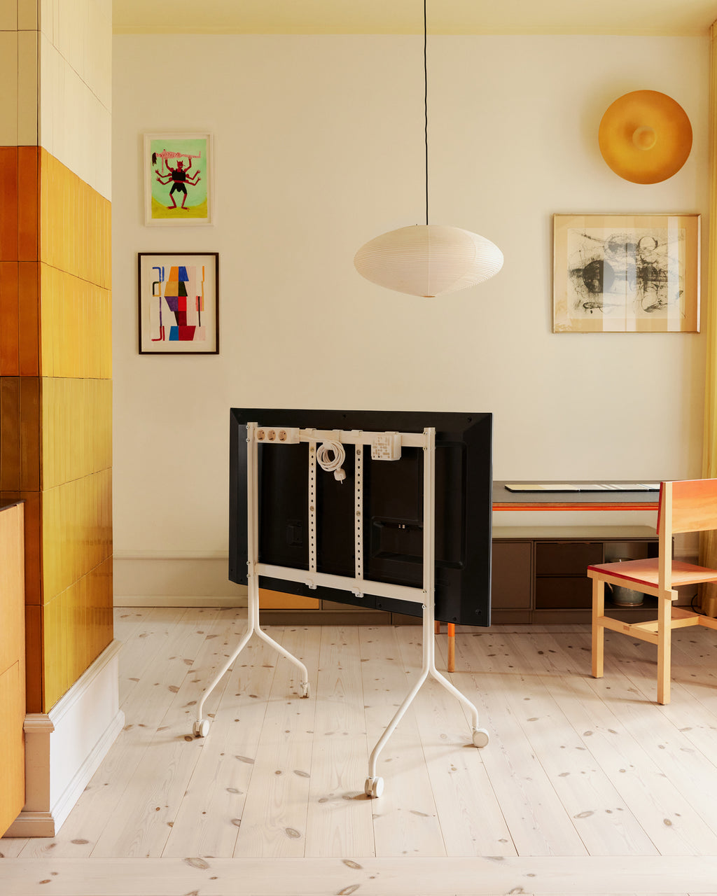 Pedestal Moon Rollin' Stands W/ Wheels 007 Pearl