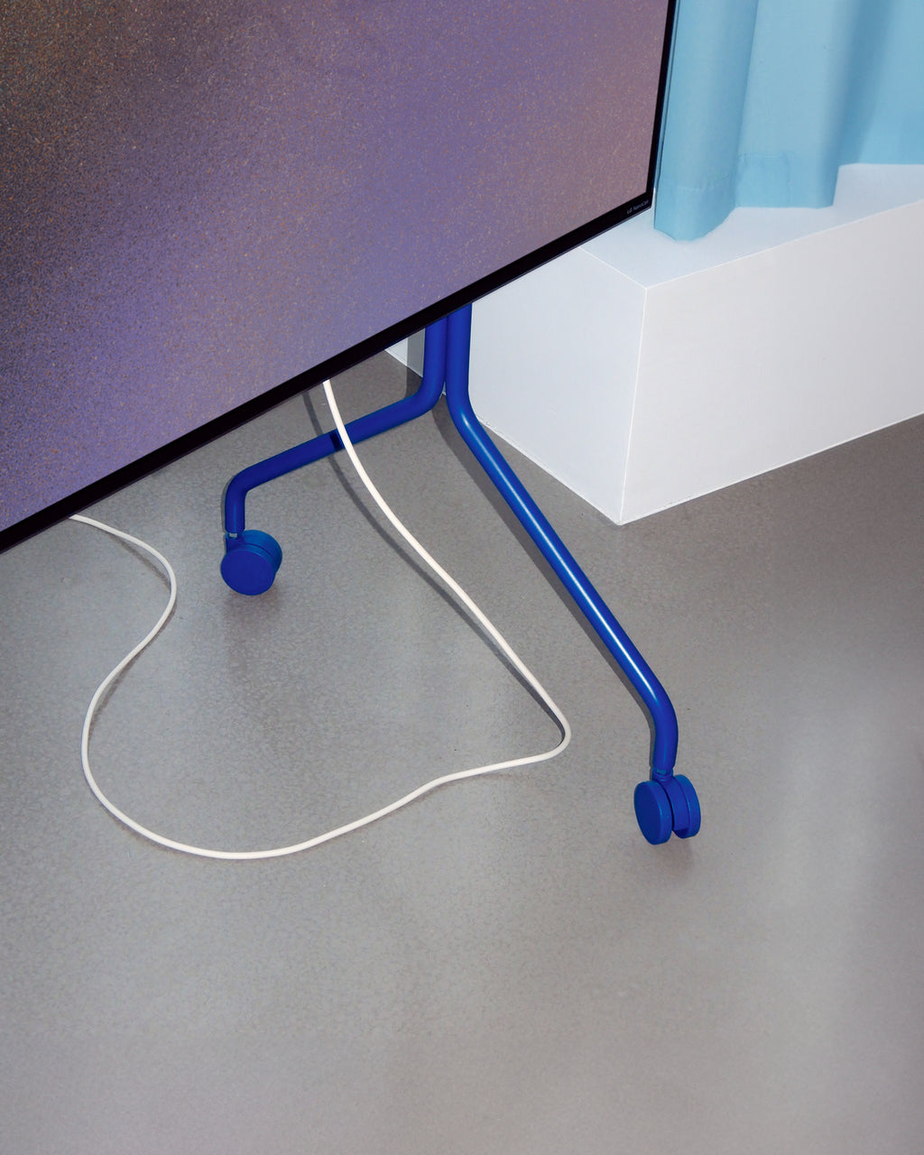 Pedestal Moon Rollin' Wheels Wheels 006 Ultra Marine