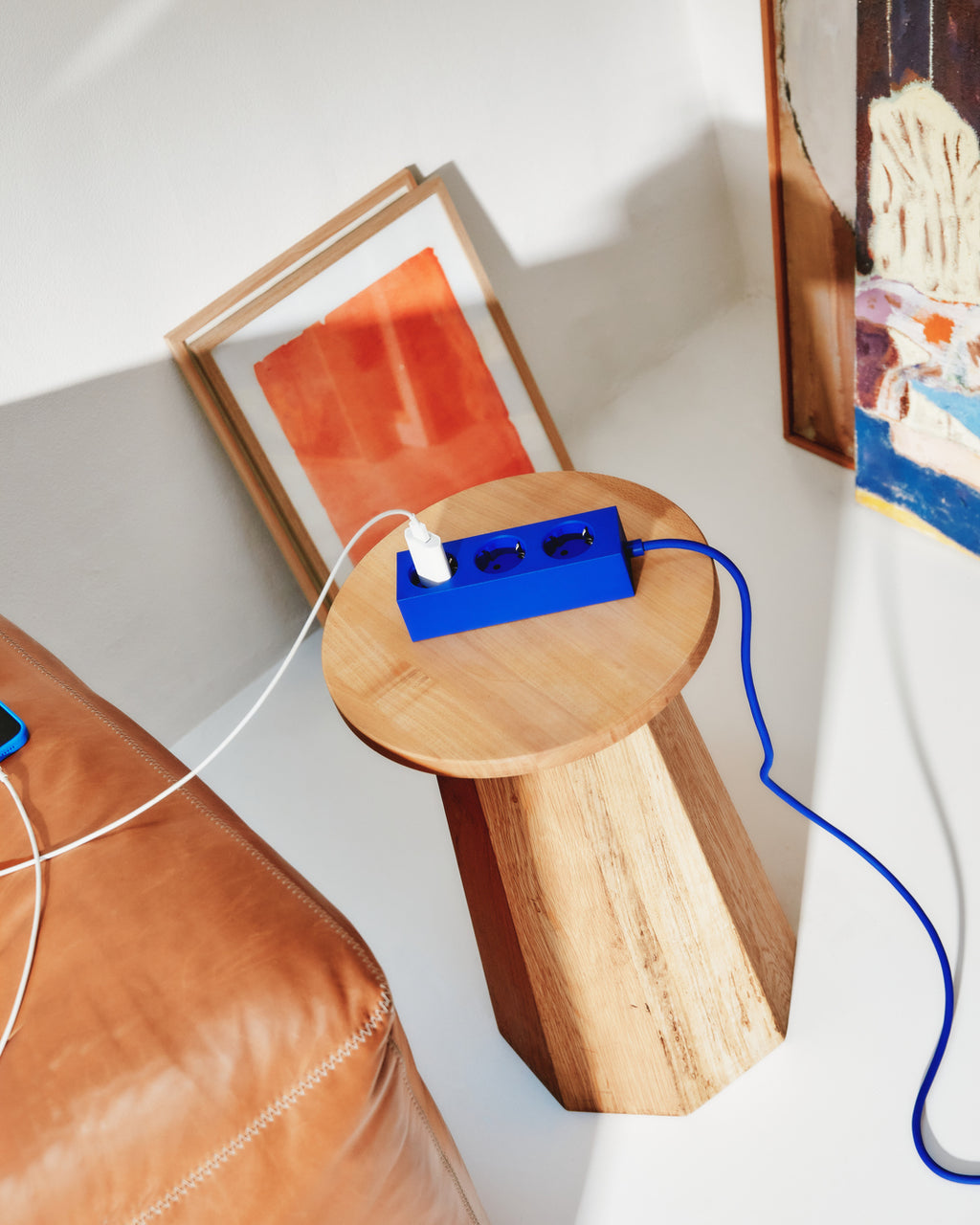 Pedestal Power Bar 2 meters Power Bar 006 Ultra Marine