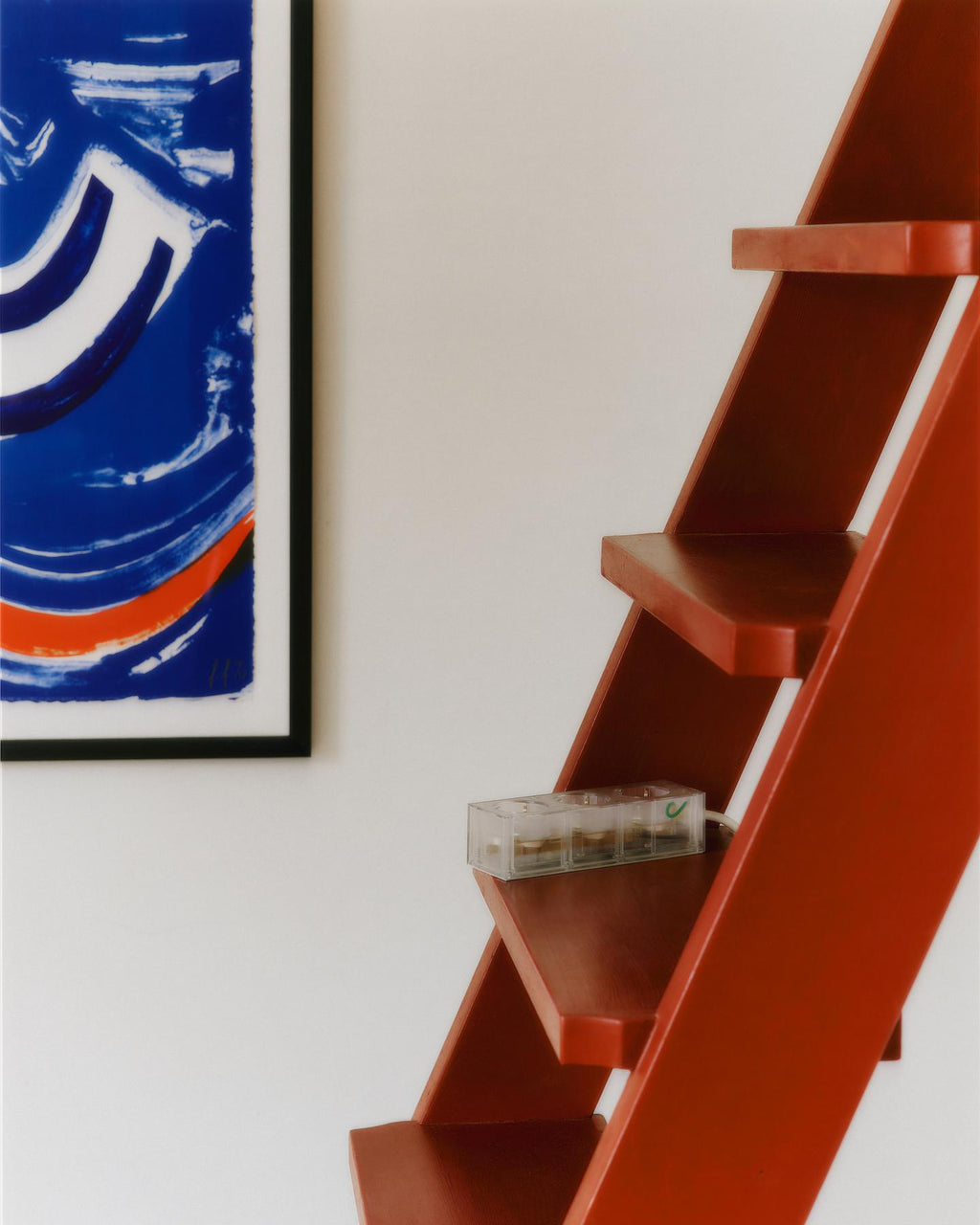 Pedestal Power Bar 2 meters Power Bar 025 Ghost