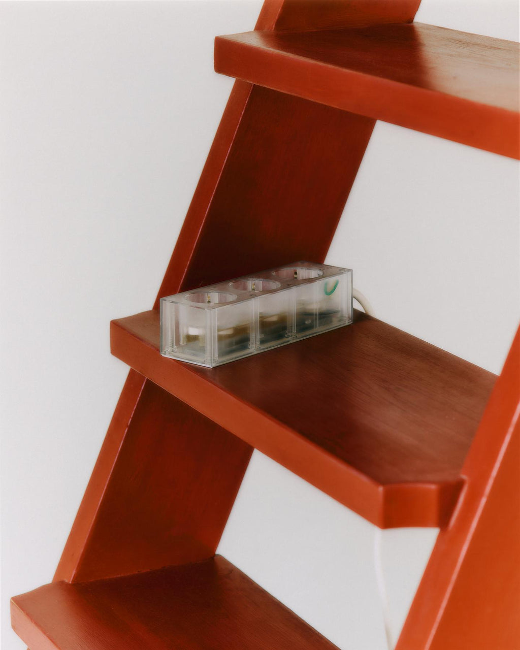 Pedestal Power Bar 5 meters Power Bar 025 Ghost