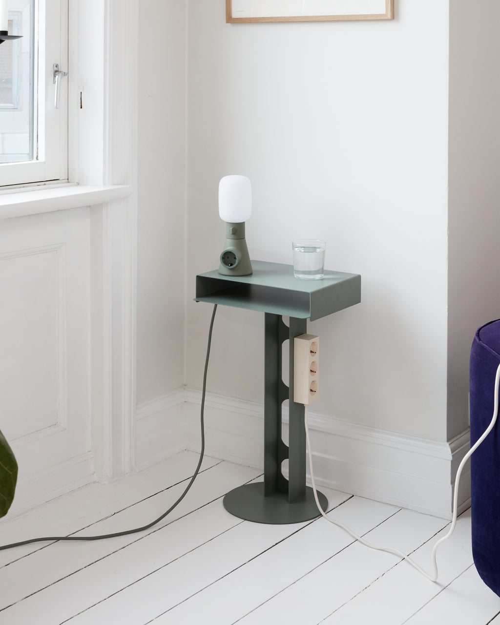 Pedestal Power Base Power Base 019 Mossy Green