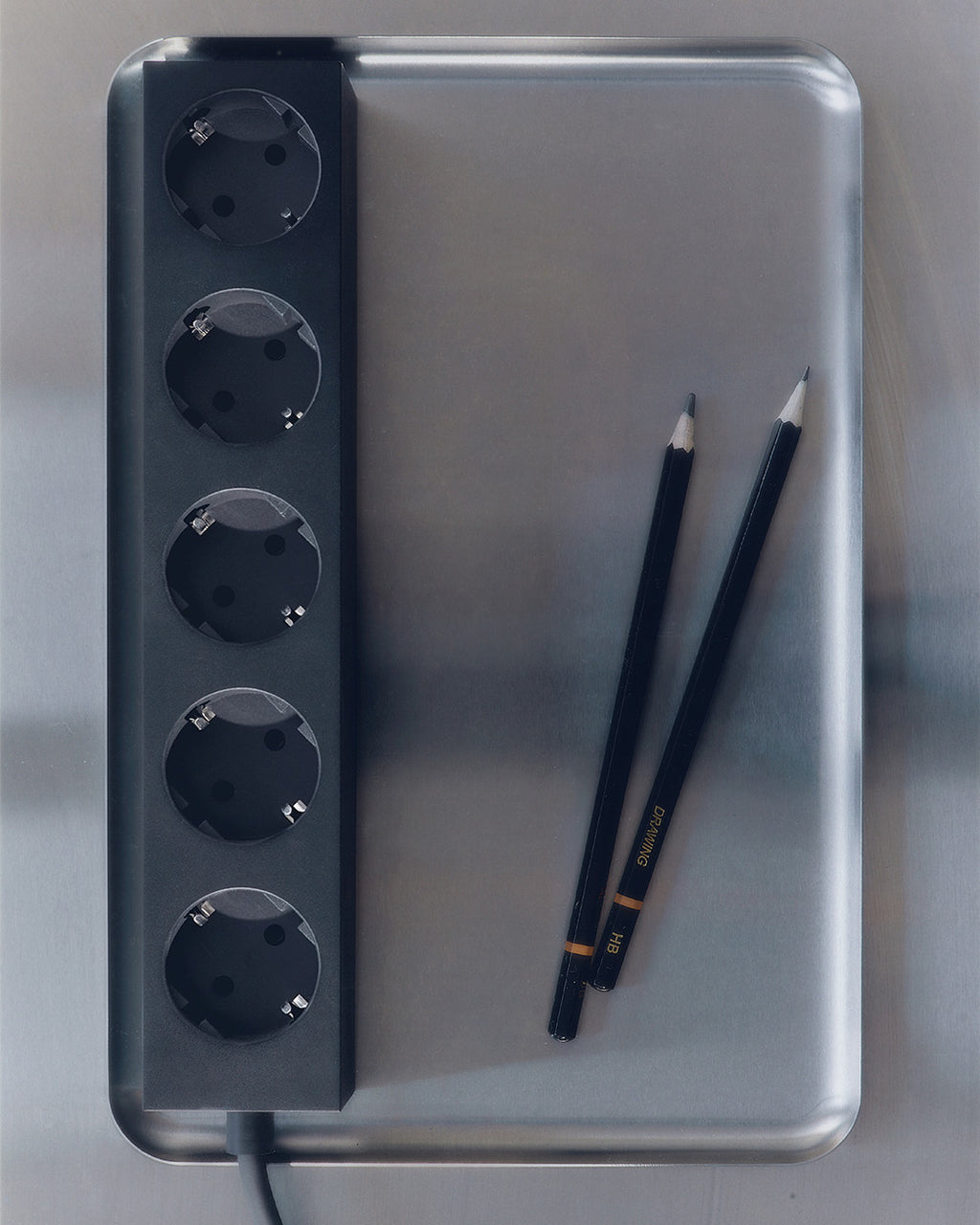 Pedestal Power Beam 5 meters Power Beam 001 Charcoal