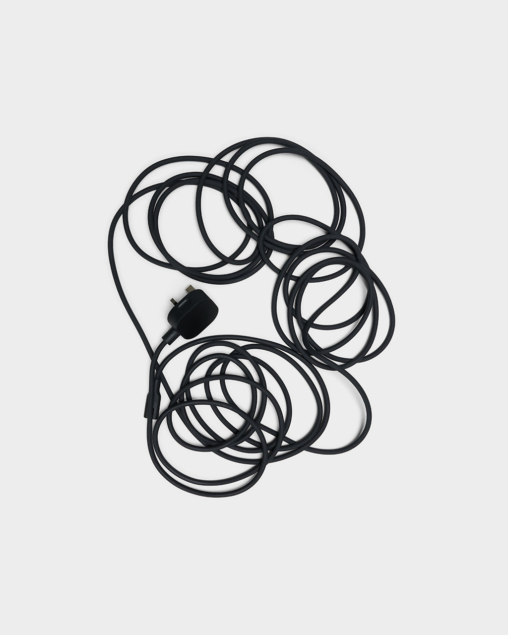 Pedestal Power Cable 7.5 UK Cables 001 Charcoal