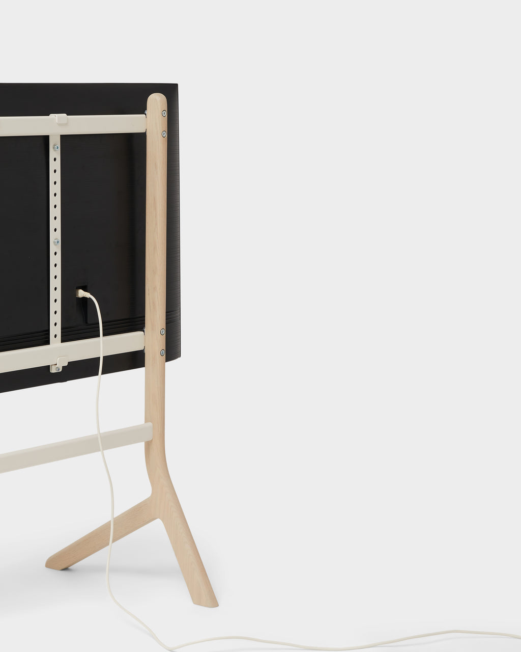 Pedestal Power Cable 7.5 UK Cables 007 Pearl