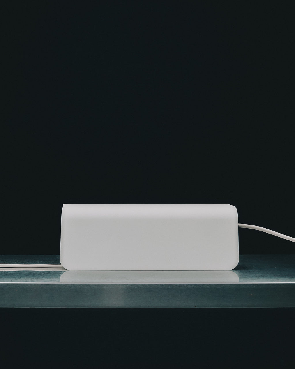 Pedestal Power Shell Power Accessories 007 Pearl