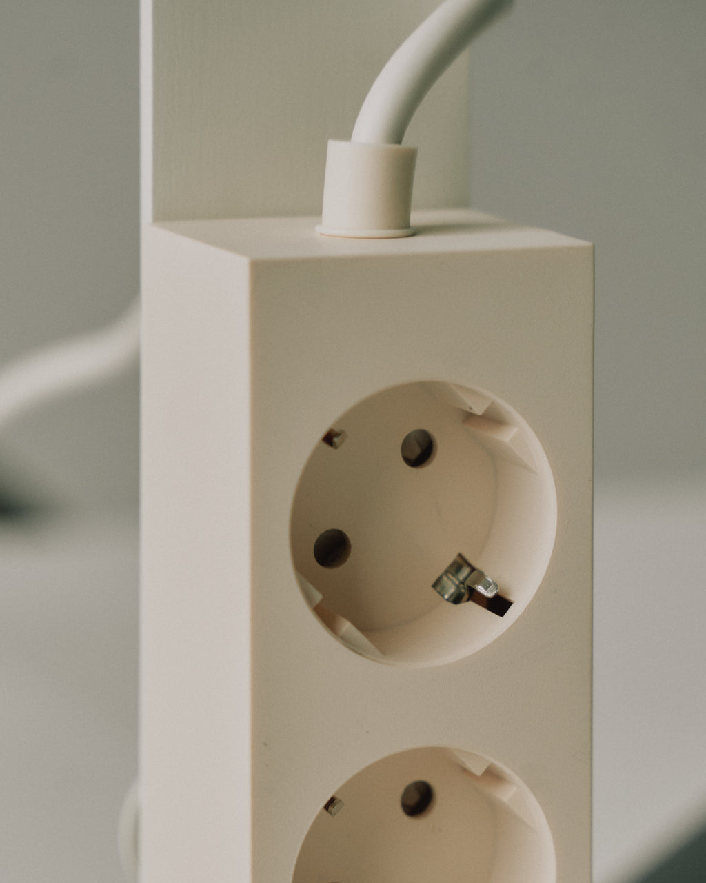 Pedestal Power Tower Power Accessories 007 Pearl